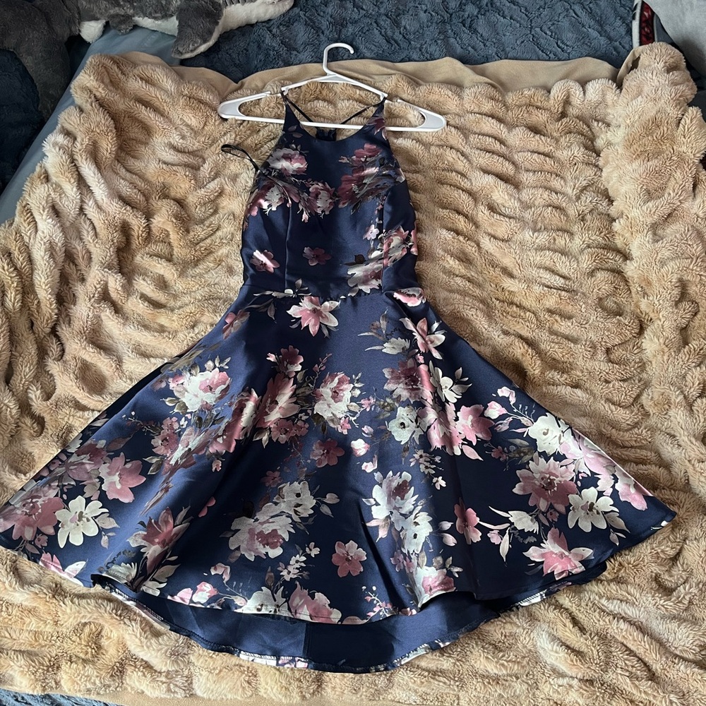 B. Darlin Juniors Navy Blue & Pink formal dress